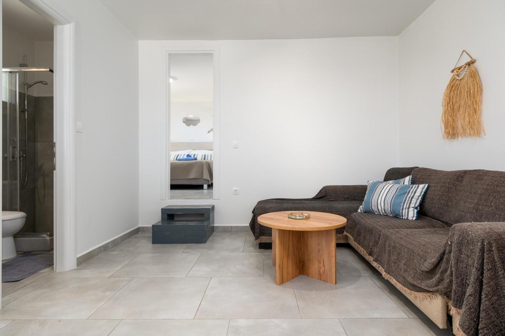 Blue View Villa Apartment #1 With Shared Pool Pounda Bagian luar foto